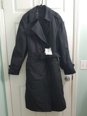 Garrison Collection All Weather Coat NWT Men's Black Trench Coat Size 42L
